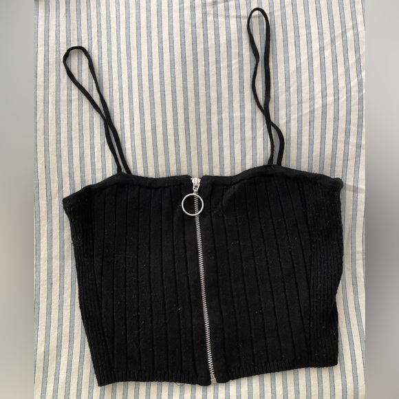 Kendall & Kylie Knit Tank Crop Top Circle Zipper sz M - Picture 2 of 5